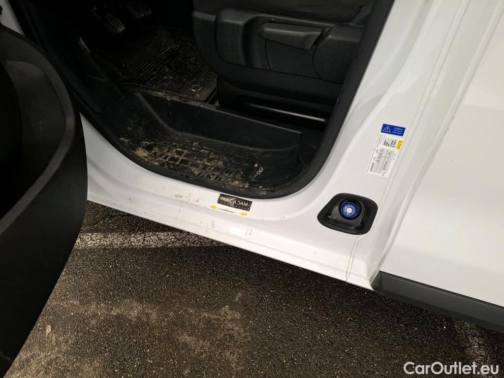  Opel  Vivaro OPEL  / 2019 / 4P / Fourgon tôlé Taille XL BlueHDi 145 S&S BVM6 #9