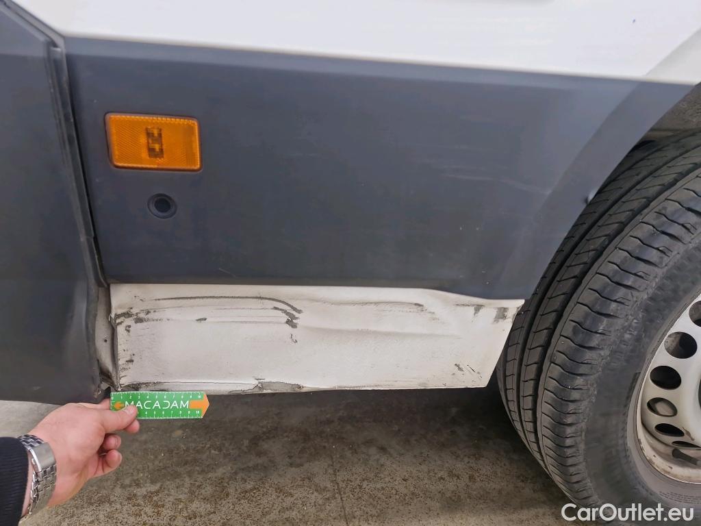  Volkswagen  Crafter  Fourgon e- 35 Fourgon mittellang Hochdach FWD 35kWh BVA #57