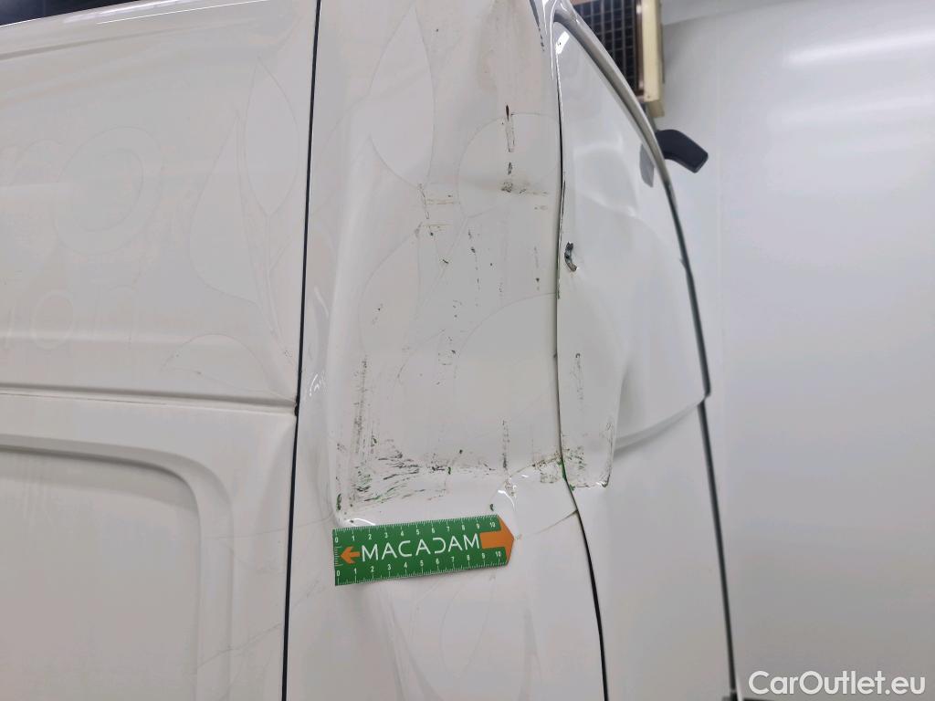  Volkswagen  Crafter  Fourgon e- 35 Fourgon mittellang Hochdach FWD 35kWh BVA #15