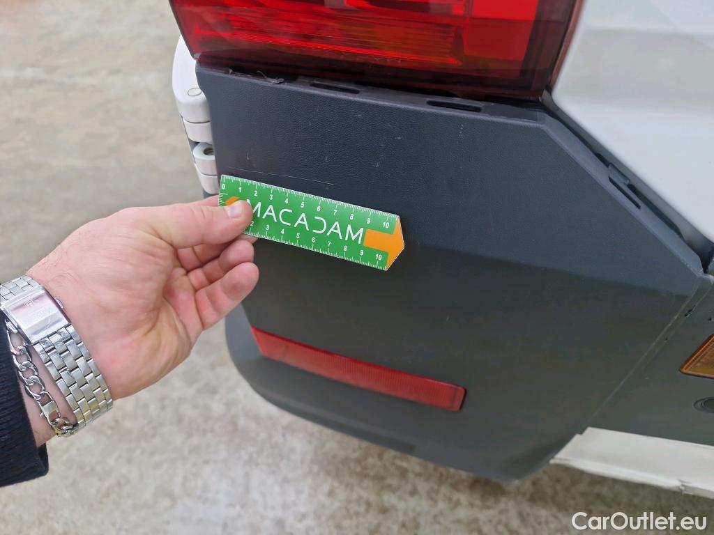  Volkswagen  Crafter  Fourgon e- 35 Fourgon mittellang Hochdach FWD 35kWh BVA #119