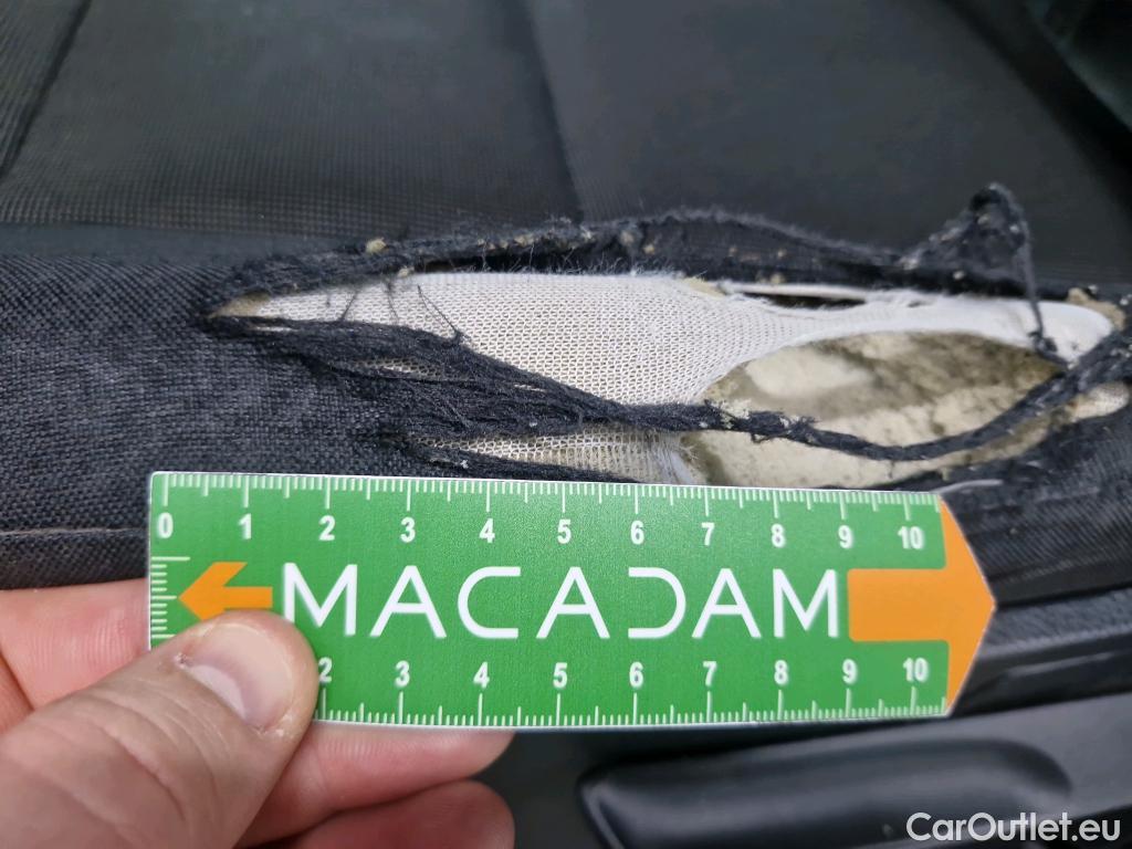  Volkswagen  Crafter  Fourgon e- 35 Fourgon mittellang Hochdach FWD 35kWh BVA #86