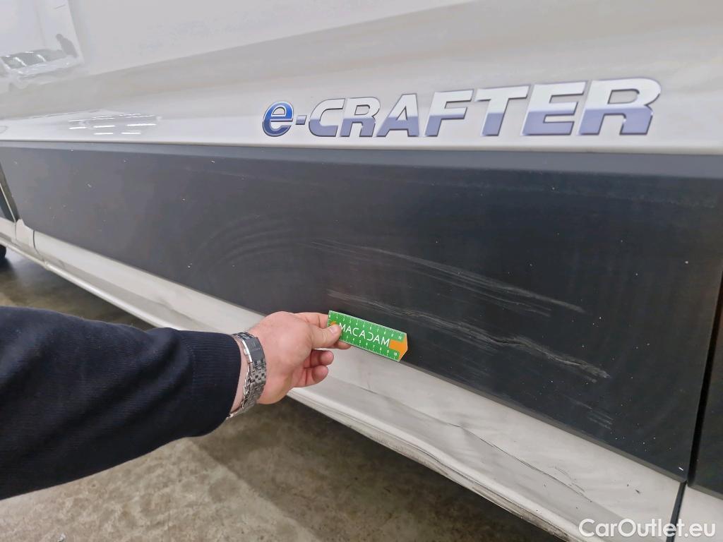  Volkswagen  Crafter  Fourgon e- 35 Fourgon mittellang Hochdach FWD 35kWh BVA #139