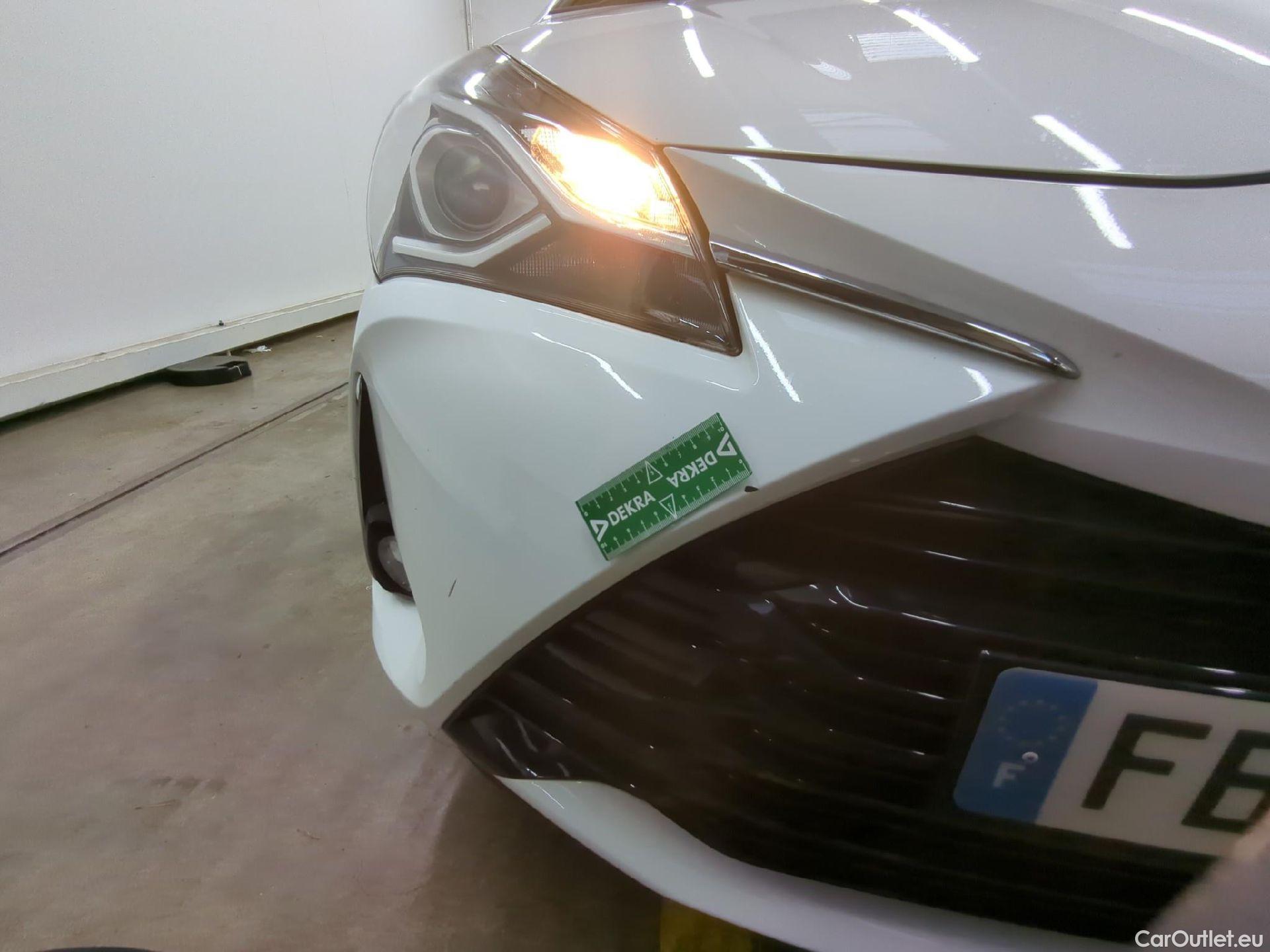  Toyota  Yaris  Hybride Affaires VU 5p Berline 1.5 VVT-I HYBRID AUTO France Business #4