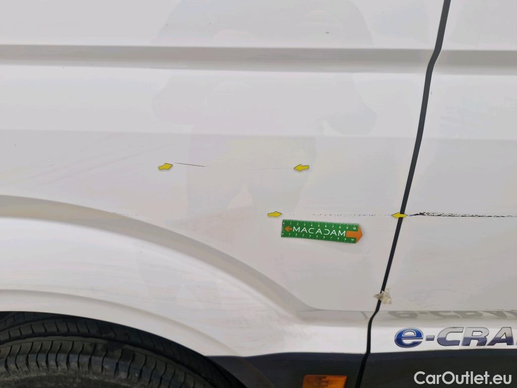  Volkswagen  Crafter  Fourgon e- 35 Fourgon mittellang Hochdach FWD 35kWh BVA #60