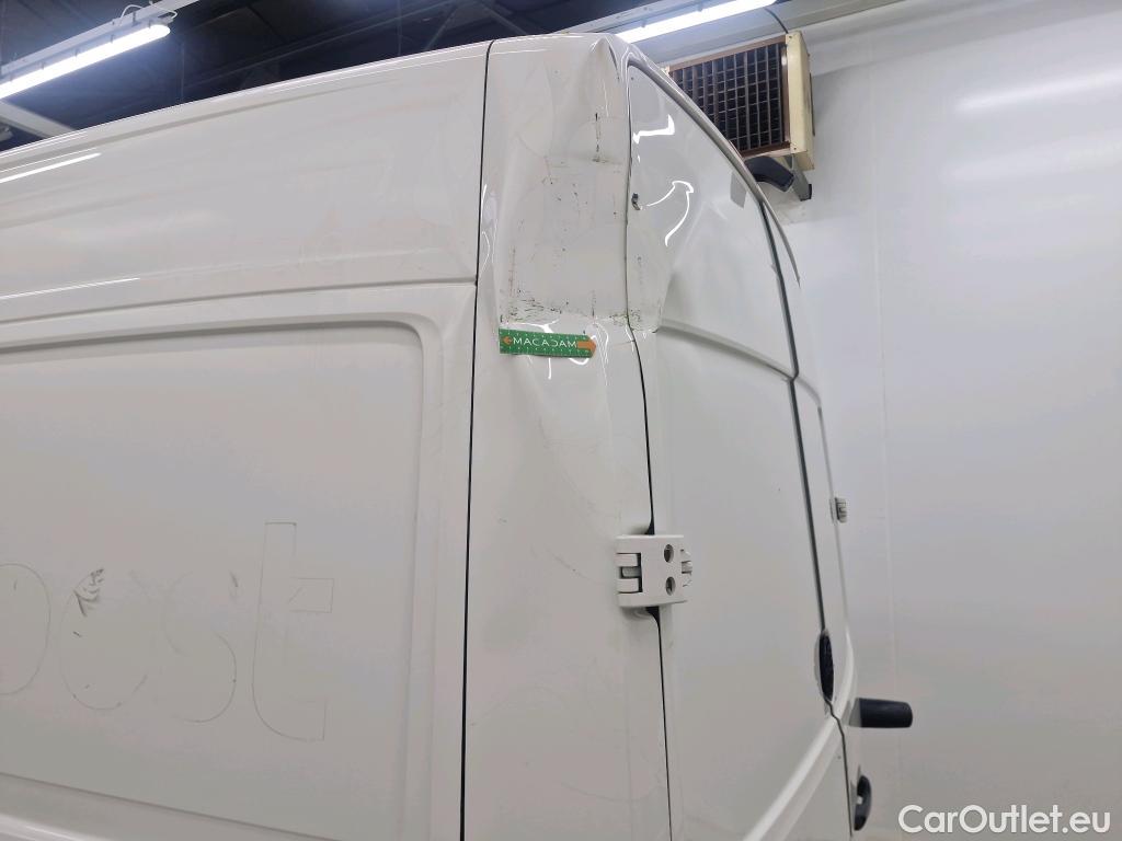  Volkswagen  Crafter  Fourgon e- 35 Fourgon mittellang Hochdach FWD 35kWh BVA #14