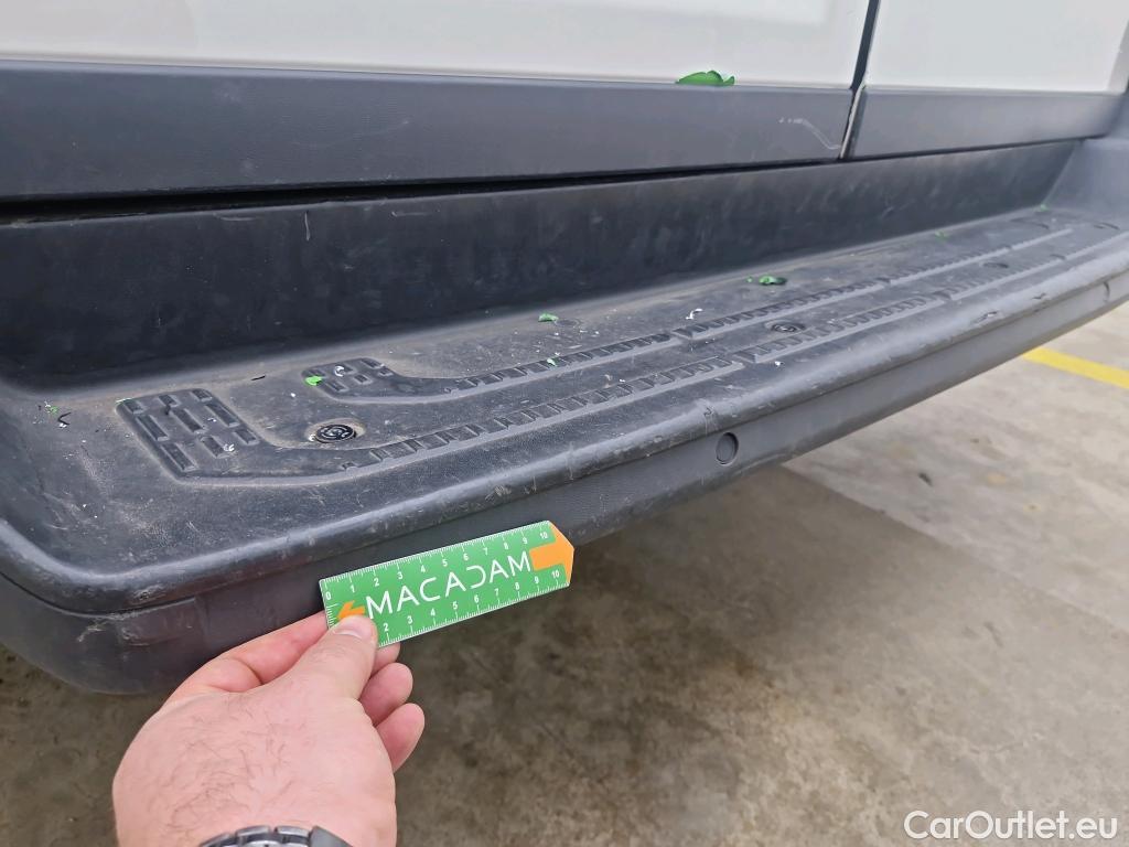  Volkswagen  Crafter  Fourgon e- 35 Fourgon mittellang Hochdach FWD 35kWh BVA #140