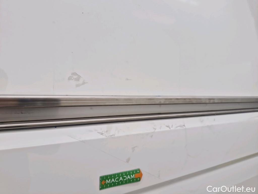  Volkswagen  Crafter  Fourgon e- 35 Fourgon mittellang Hochdach FWD 35kWh BVA #64