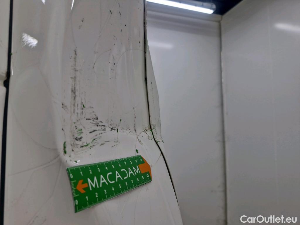  Volkswagen  Crafter  Fourgon e- 35 Fourgon mittellang Hochdach FWD 35kWh BVA #16