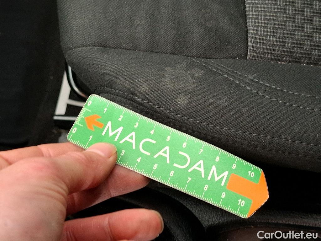  Bmw  Serie 2 BMW  Active Tourer / 2018 / 5P / monospace 225xe Business Design Auto #51