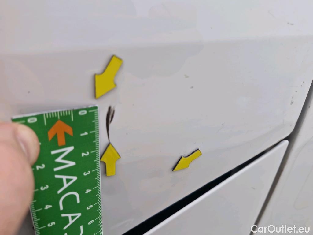  Volkswagen  Crafter  Fourgon e- 35 Fourgon mittellang Hochdach FWD 35kWh BVA #74