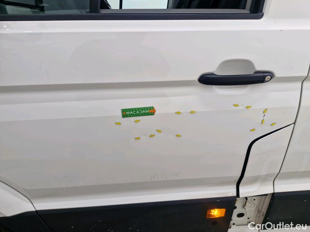  Volkswagen  Crafter  Fourgon e- 35 Fourgon mittellang Hochdach FWD 35kWh BVA #65