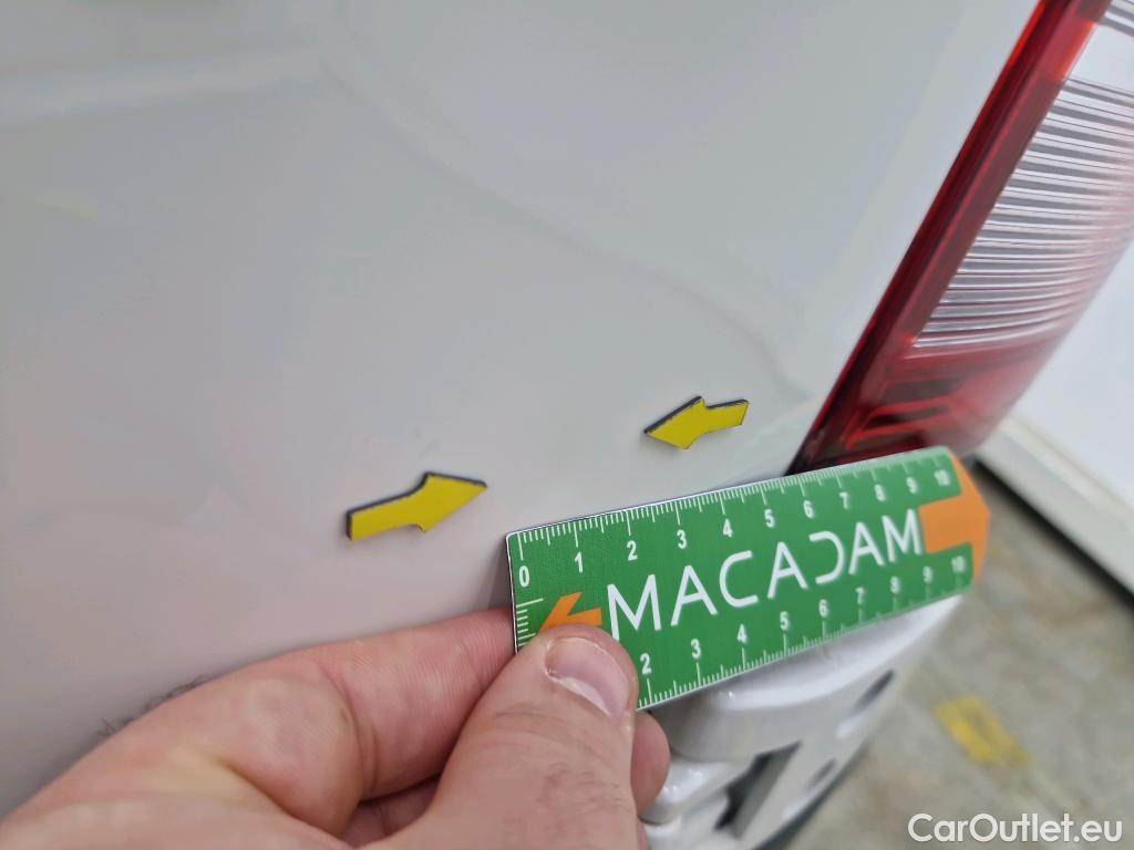  Volkswagen  Crafter  Fourgon e- 35 Fourgon mittellang Hochdach FWD 35kWh BVA #84