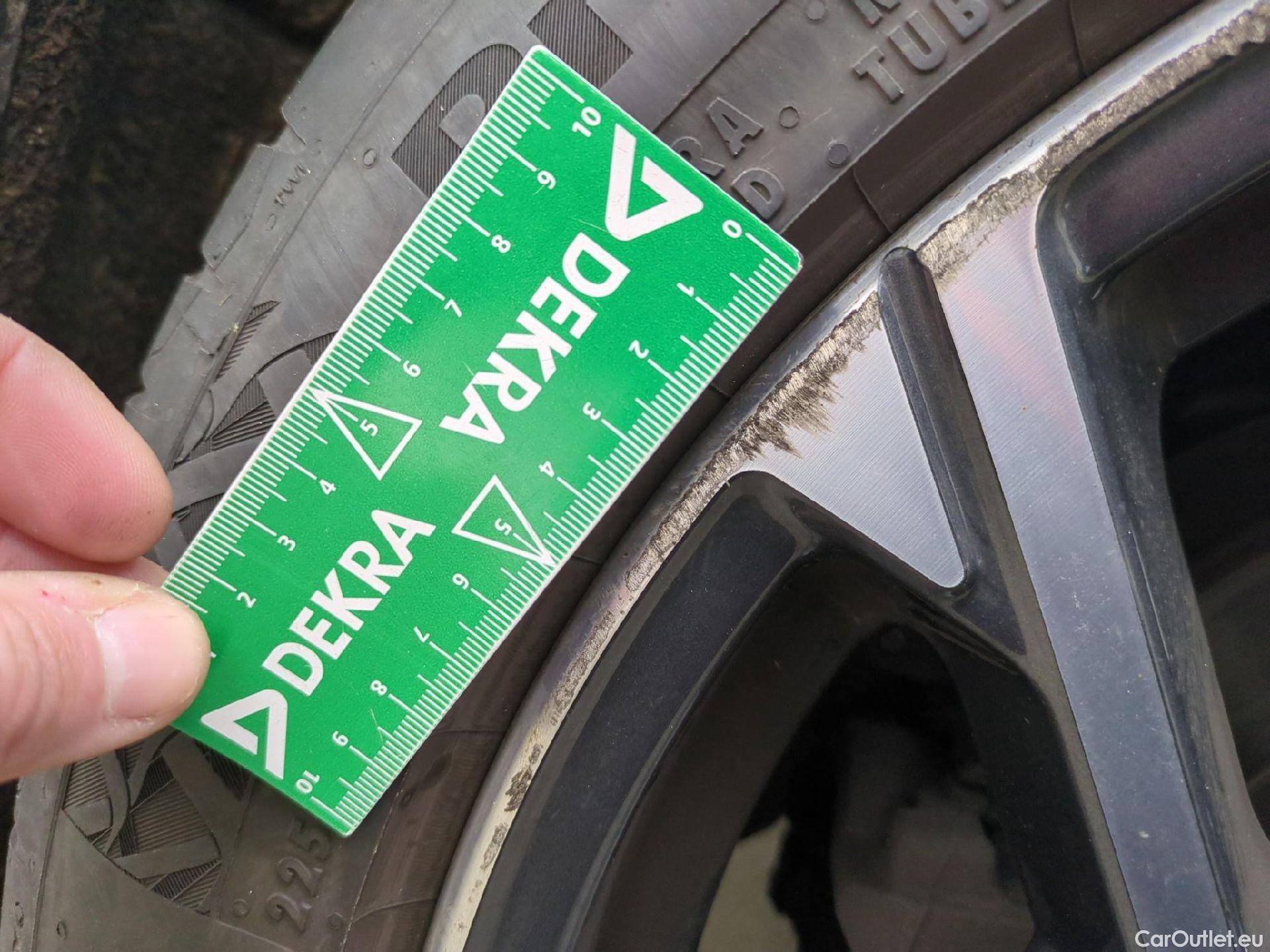  Bmw  X1 BMW  / 2019 / 5P / SUV xDrive25e xLine BVA6 #12