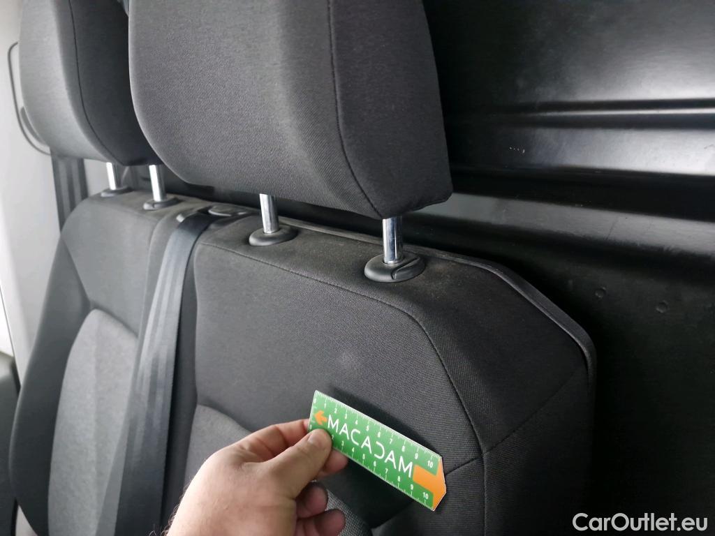  Volkswagen  Crafter  Fourgon e- 35 Fourgon mittellang Hochdach FWD 35kWh BVA #132