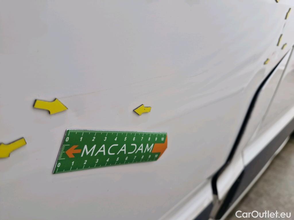  Volkswagen  Crafter  Fourgon e- 35 Fourgon mittellang Hochdach FWD 35kWh BVA #70