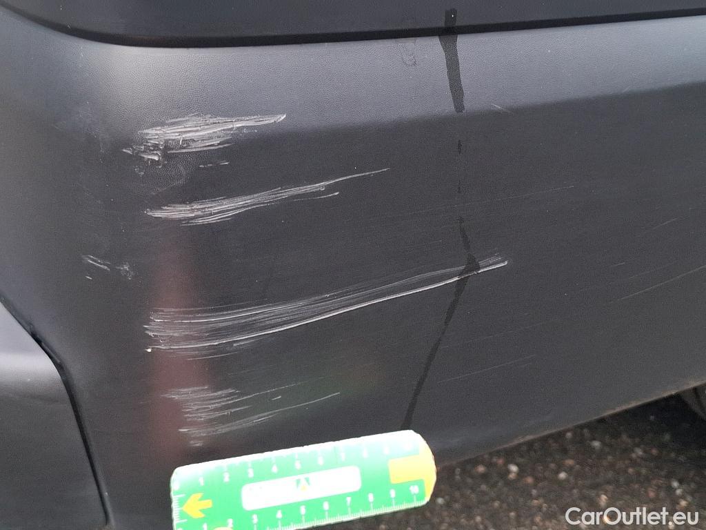  Renault  Trafic RENAULT  / 2019 / 4P / Fourgon tole FG GCF L1H2 1200 Energy dCi 145 E6 #20