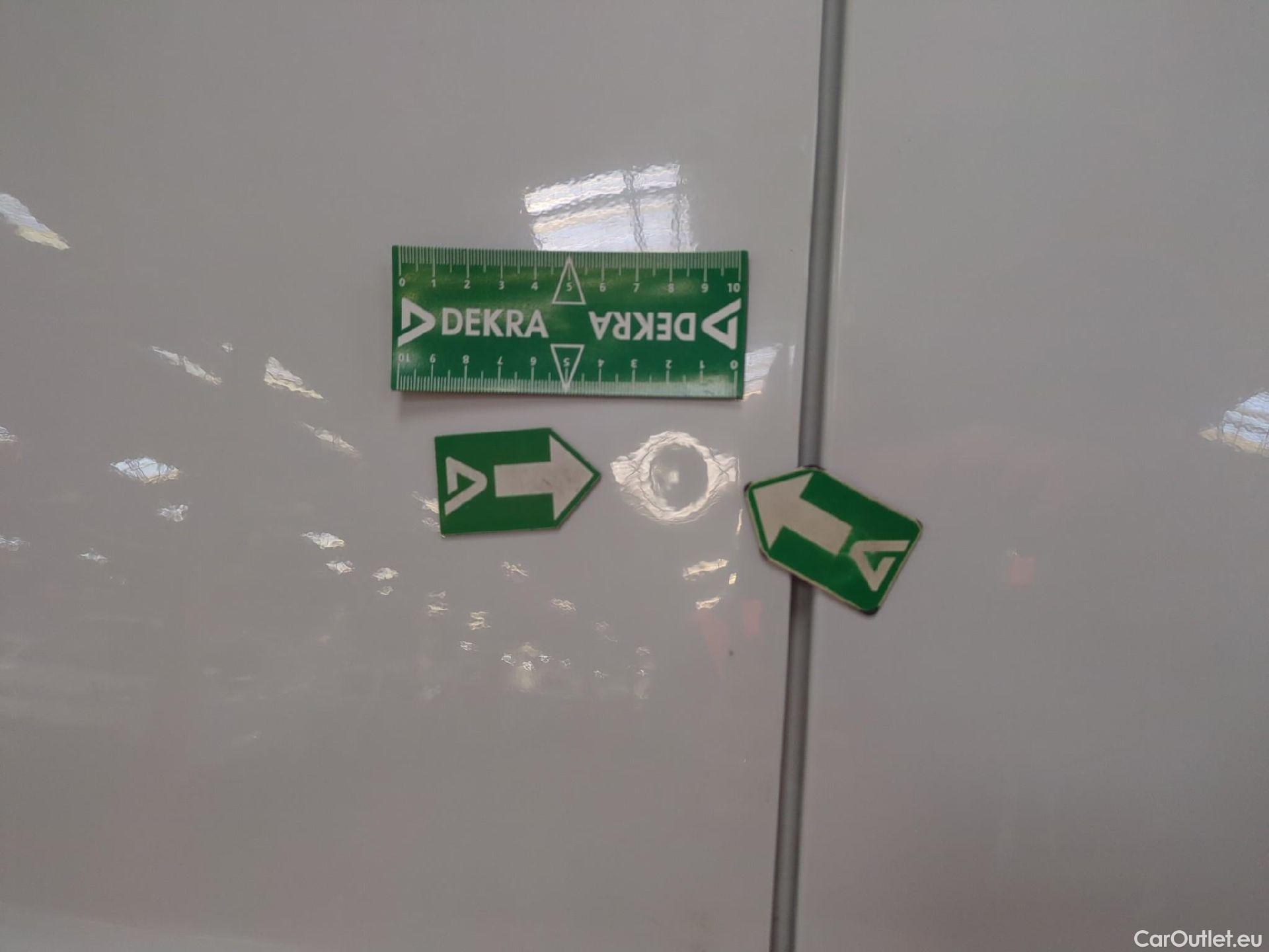  Renault  Kangoo RENAULT  / 2021 / 4P / Fourgonnette GD CONFORT - BLUE DCI 95 #42