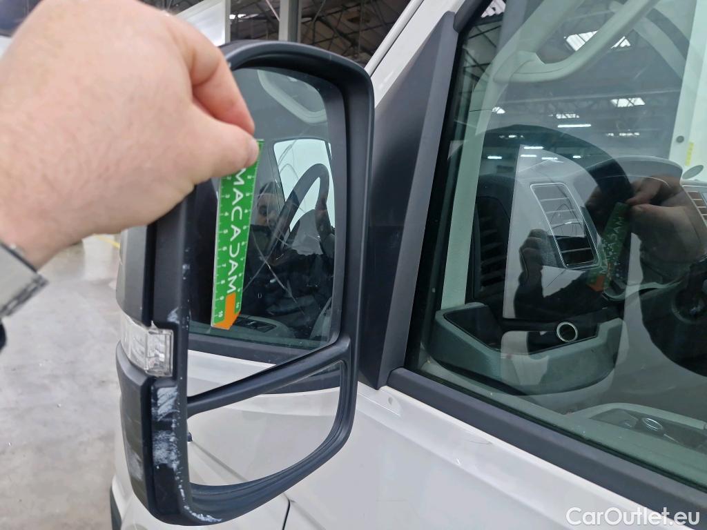  Volkswagen  Crafter  Fourgon e- 35 Fourgon mittellang Hochdach FWD 35kWh BVA #125