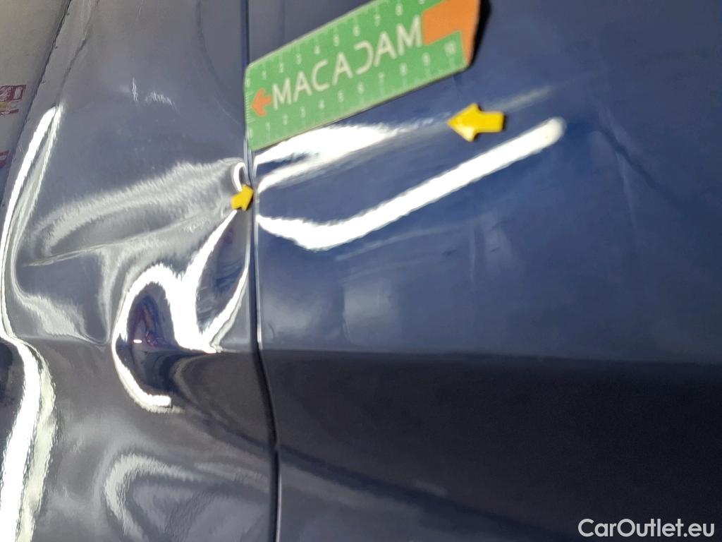  Bmw  Serie 2 BMW  Active Tourer / 2018 / 5P / monospace 225xe Business Design Auto #7