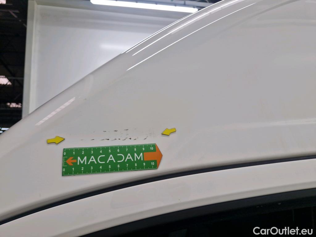  Volkswagen  Crafter  Fourgon e- 35 Fourgon mittellang Hochdach FWD 35kWh BVA #95