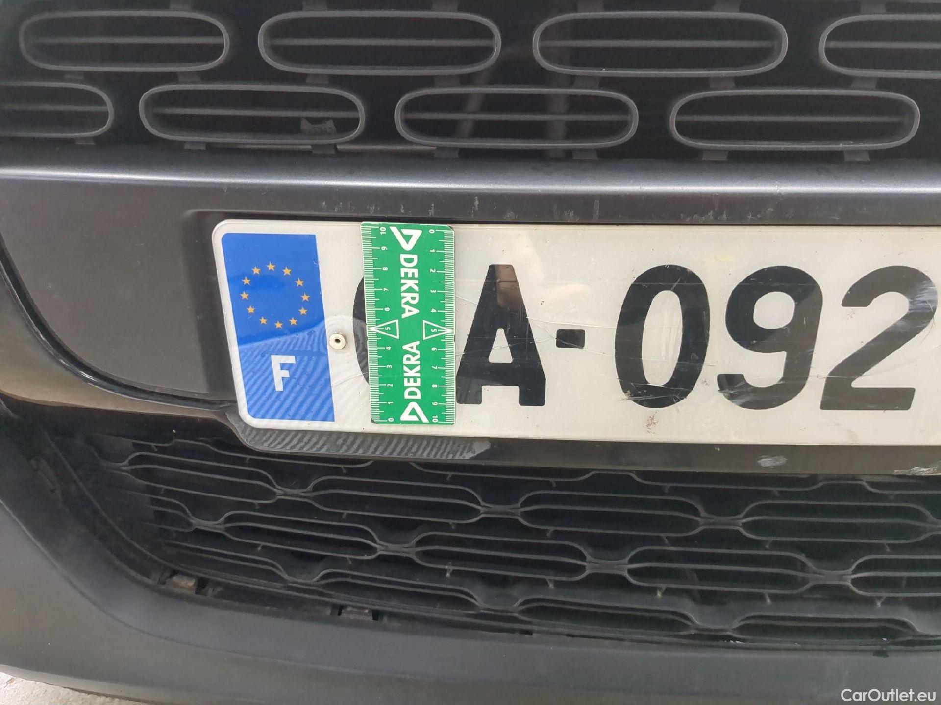  Citroen  C3  Feel Pack 1.2 PureTech 80CV BVM5 E6d #49