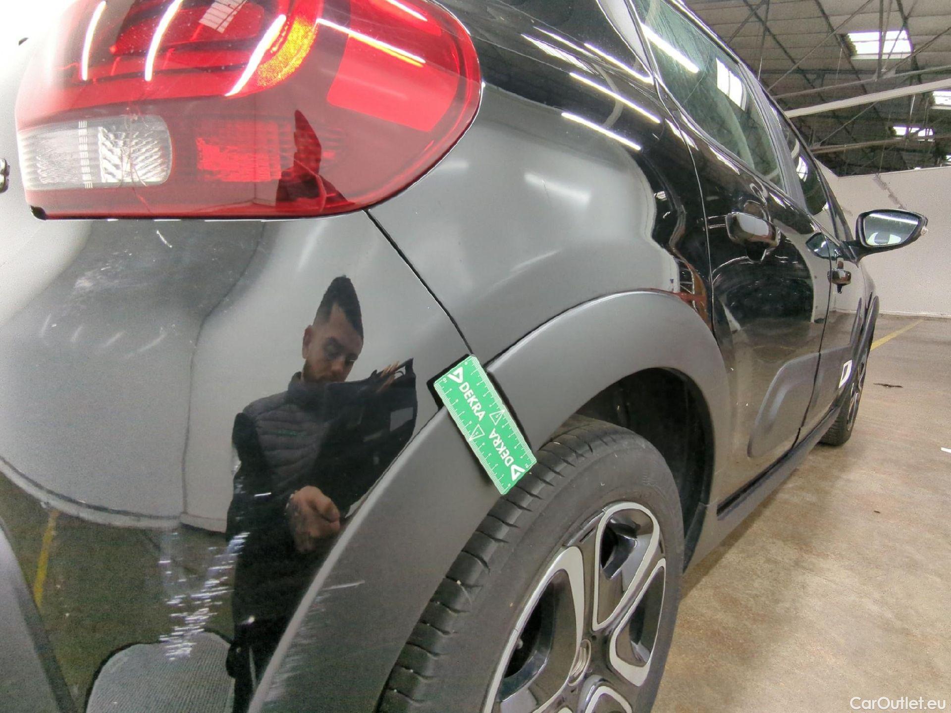  Citroen  C3  Feel Pack 1.2 PureTech 80CV BVM5 E6d #26