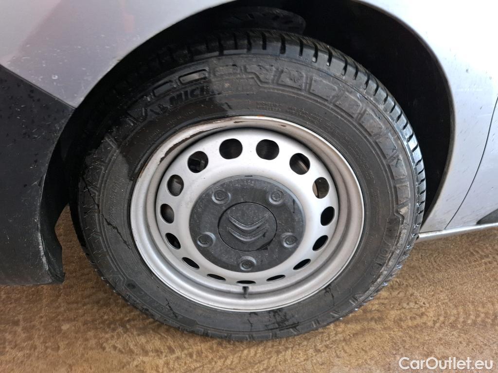 Citroen  Jumpy  Combi M Confort 1.5 BlueHDi 120CV BVM6 9 Sieges E6d #17