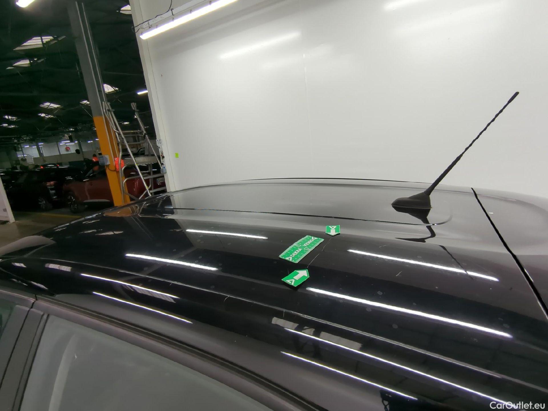  Citroen  C3  Feel Pack 1.2 PureTech 80CV BVM5 E6d #56