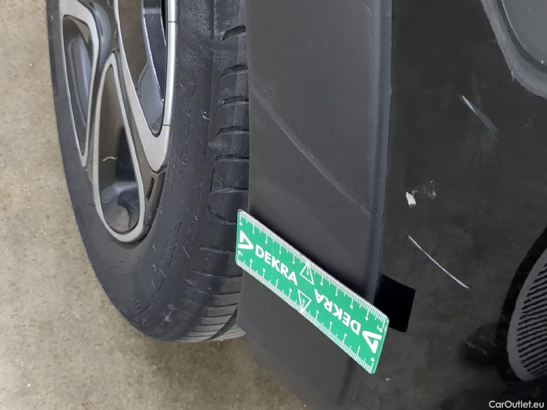  Citroen  C3  Feel Pack 1.2 PureTech 80CV BVM5 E6d #20