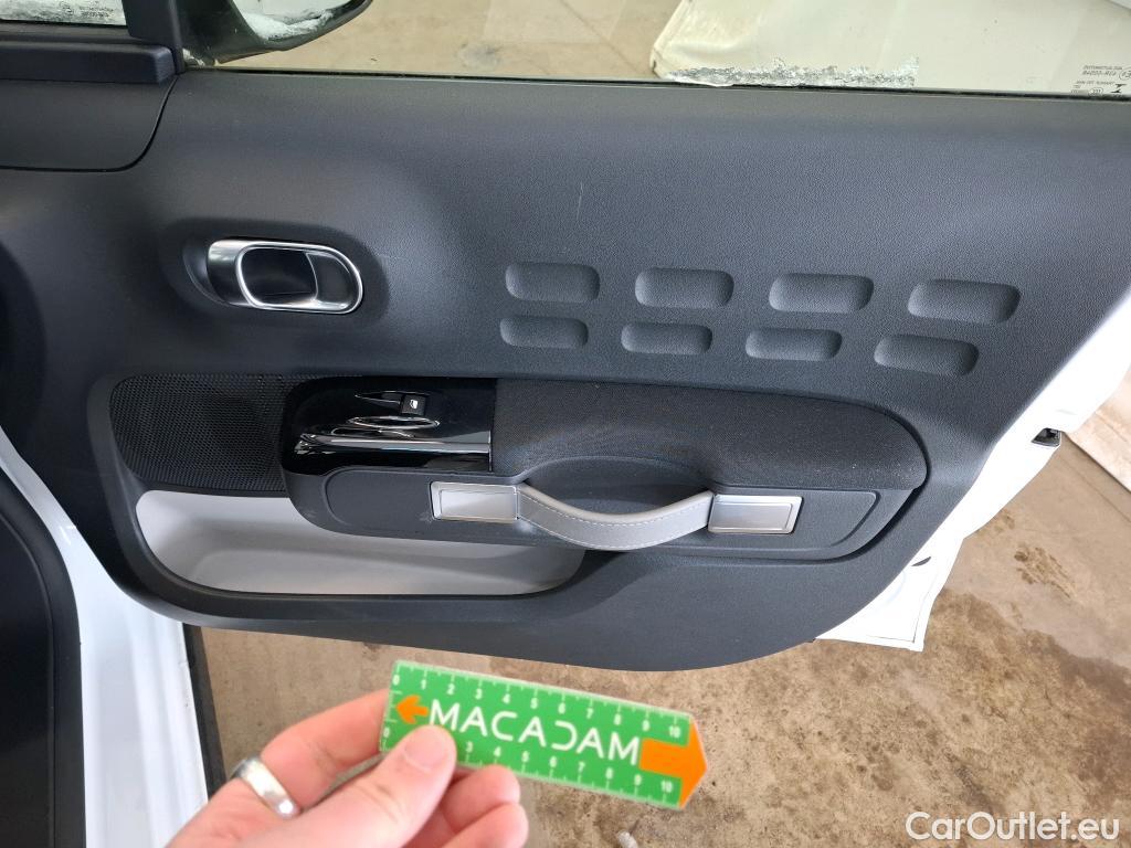  Citroen  C3 CITROEN  / 2016 / 5P / Berline PureTech 110 S&S BVM6 Shine Business #13