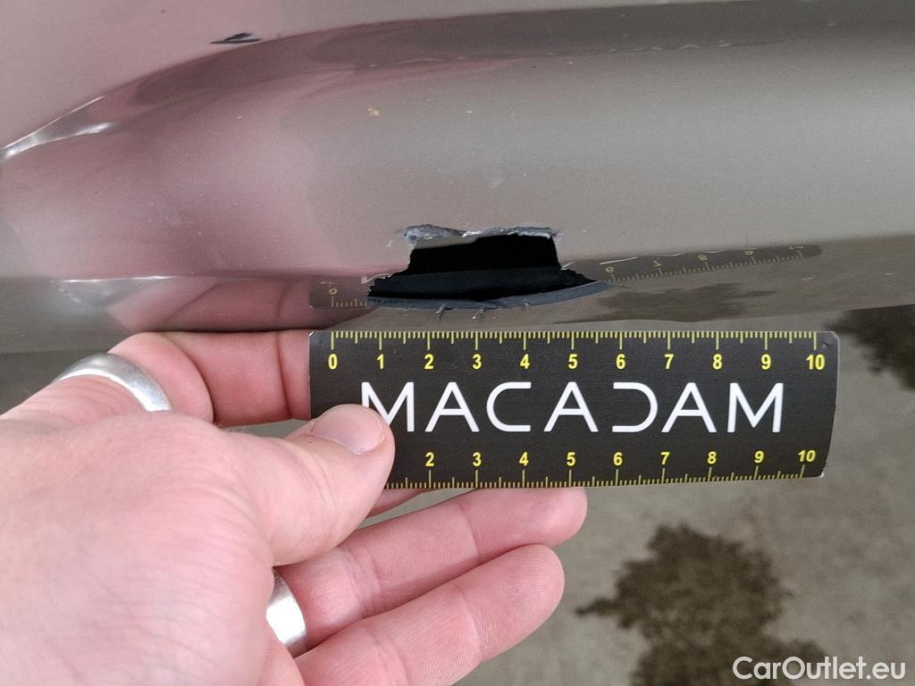  KIA  Sportage KIA  / 2021 / 5P / SUV 1.6 T-GDI 265 PHEV AUTO 4WD ACTIVE #4