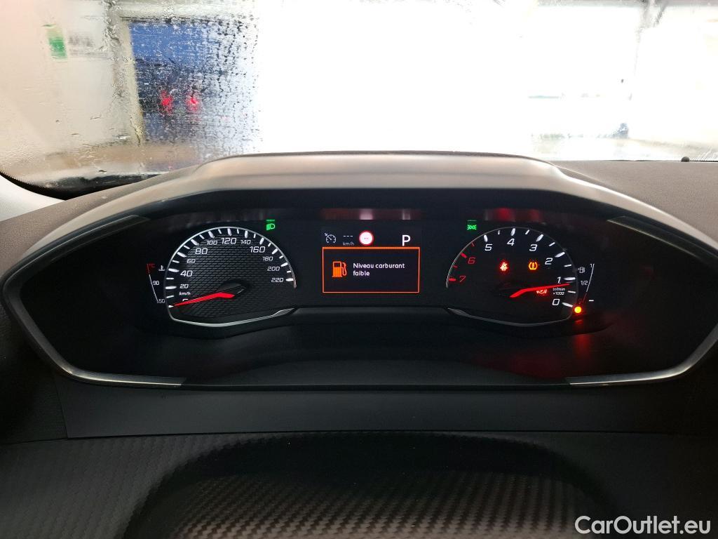  Peugeot  2008  Active Business 1.2 PureTech 130CV BVA8 E6d #36