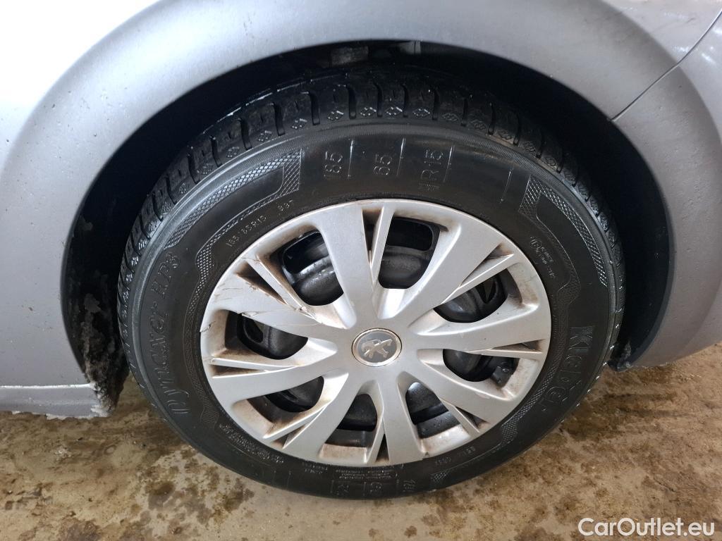  Peugeot  208  Active Business 1.5 HDi 100CV BVM5 E6dT #29