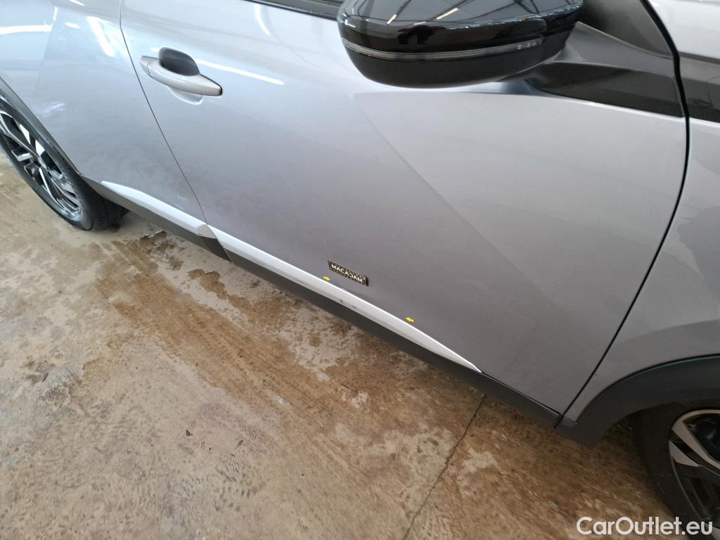  Peugeot  2008  Allure Pack 1.5 HDi 130CV BVA8 E6d #1