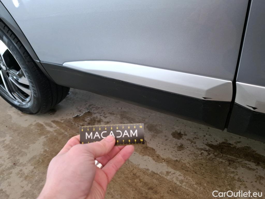  Peugeot  2008  Allure Pack 1.5 HDi 130CV BVA8 E6d #19