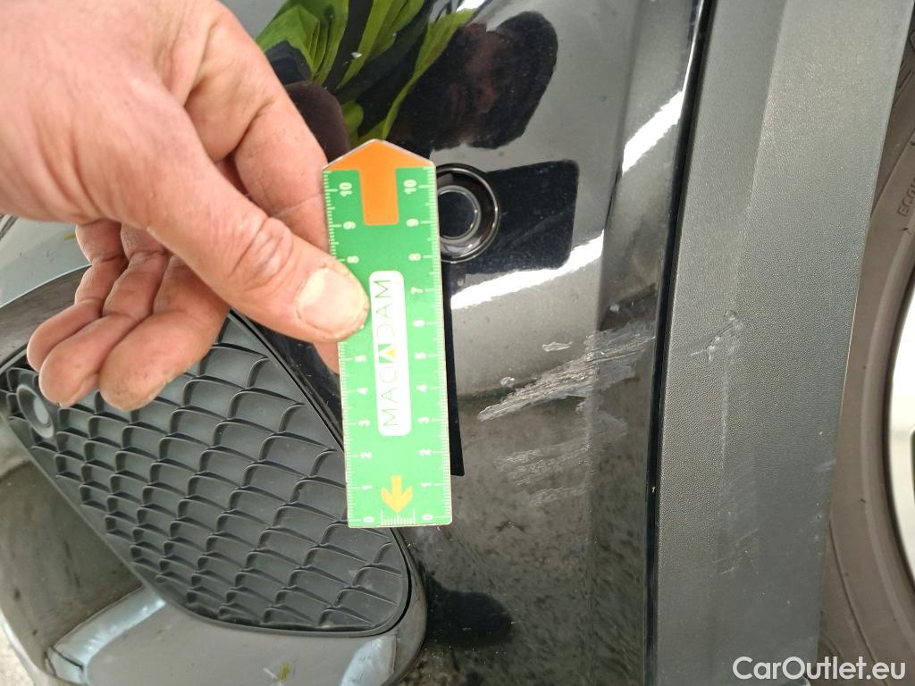  Mercedes  GLB MERCEDES-BENZ  / 2019 / 5P / SUV  200 Business Line #3