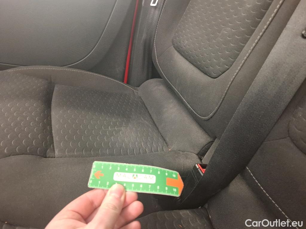  Opel  Vivaro  B Fourgon /Combi Combi L1H1 2 7t 1.6 turbo 125CV BVM6 9 Sieges E6 #19