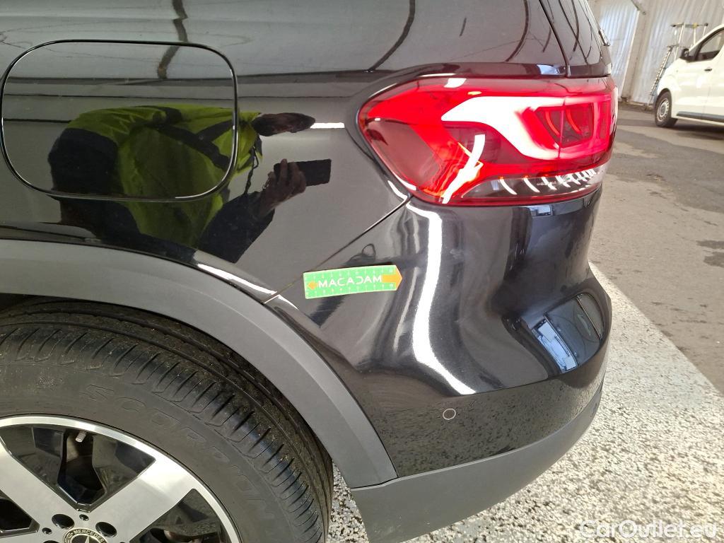  Mercedes  GLB MERCEDES-BENZ  / 2019 / 5P / SUV  200 Business Line #32