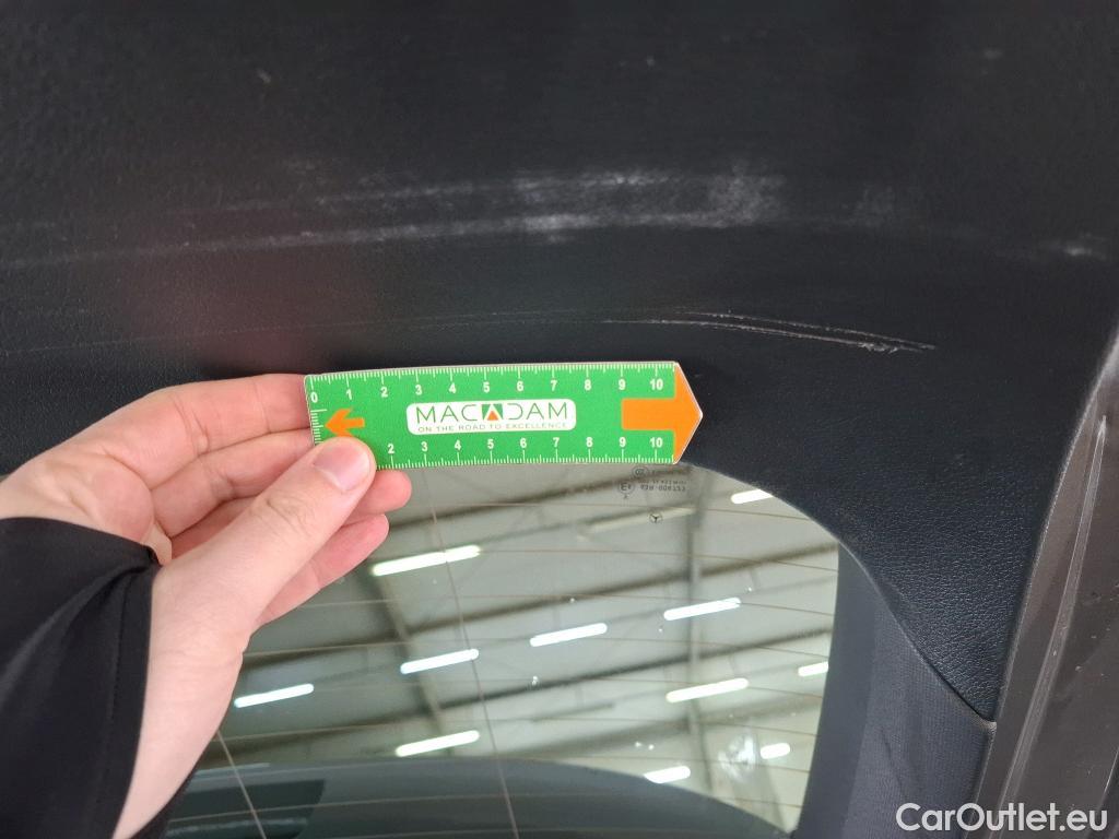  Mercedes  GLA MERCEDES-BENZ  / 2020 / 5P / SUV 2.0  200 D BUSINESS LINE DCT #23