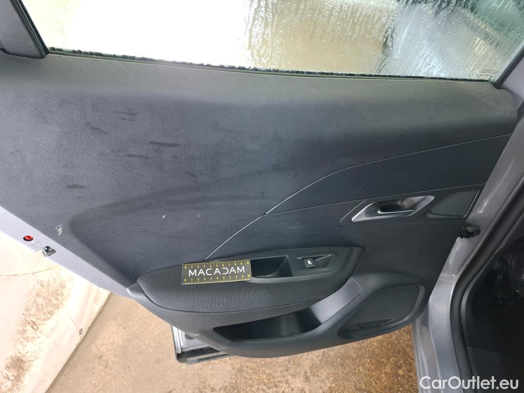  Peugeot  2008  Active Business 1.2 PureTech 130CV BVA8 E6d #17