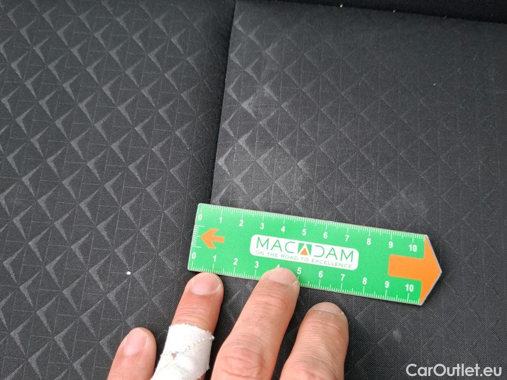  Nissan  Juke NISSAN  / 2019 / 5P / Crossover DIG-T 114 BVM6 Business Edition #9