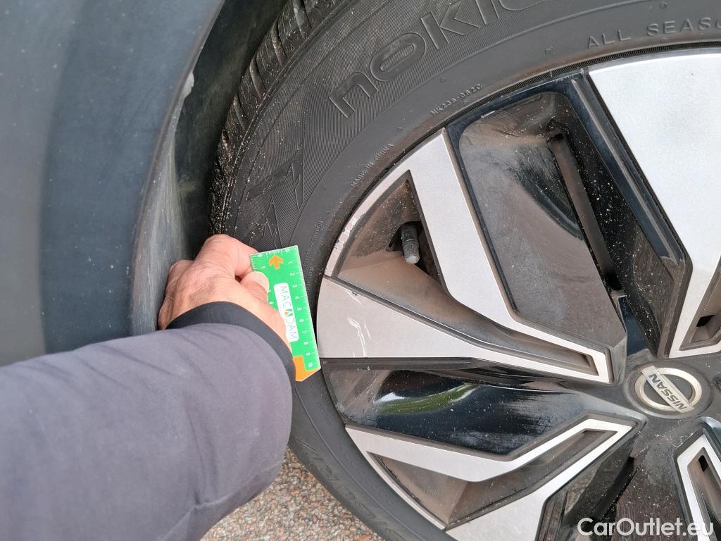  Nissan  Juke NISSAN  / 2019 / 5P / Crossover DIG-T 114 BVM6 Business Edition #20