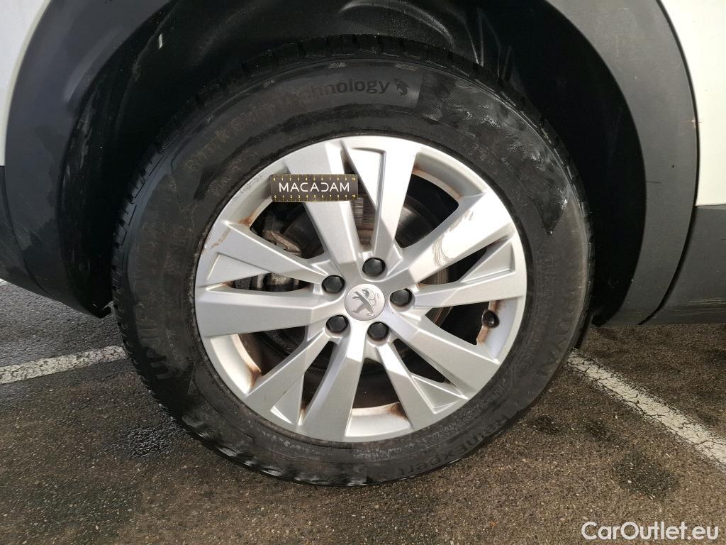  Peugeot  3008  Active Business 1.2 PureTech 130CV BVA8 E6d #4