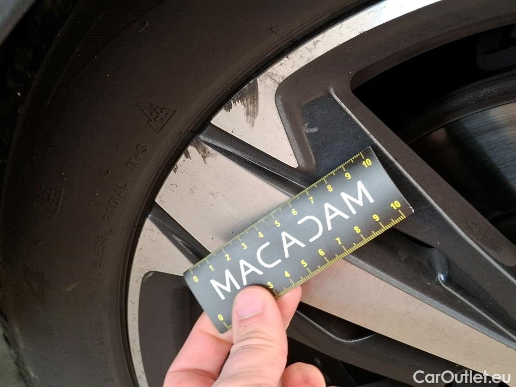  Peugeot  3008  Allure Business 1.2 PureTech 130CV BVA8 E6d #30