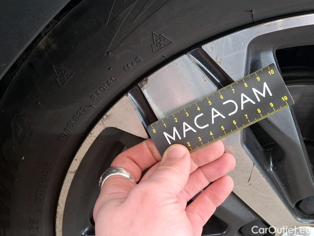  Peugeot  3008  Allure Business 1.2 PureTech 130CV BVA8 E6d #15