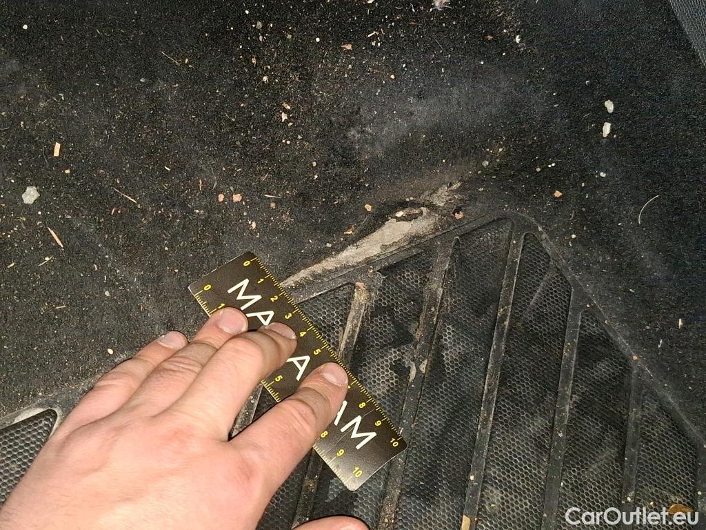  Peugeot  3008  Active Business 1.5 HDi 130CV BVA8 E6dT #51