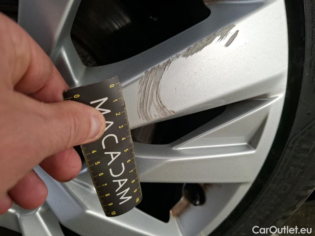  Peugeot  3008  Active Business 1.2 PureTech 130CV BVA8 E6d #6