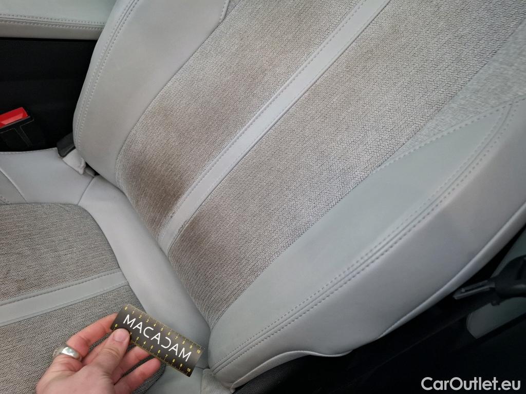  Peugeot  3008  Allure Business 1.2 PureTech 130CV BVA8 E6d #38