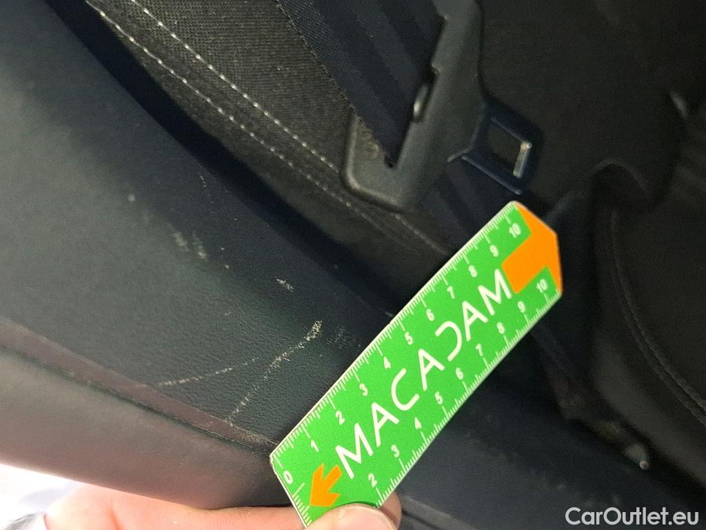  Peugeot  208 PEUGEOT  5p Berline BLUEHDI 100 ¤6.c S&S ACTIVE BUSINESS #8