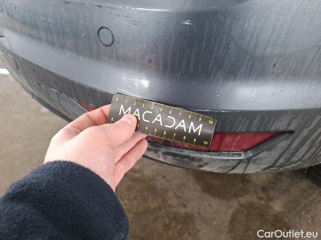  Volkswagen  Touran VOLKSWAGEN  5p Monovolume 2.0 TDI 150 Carat BMT #17